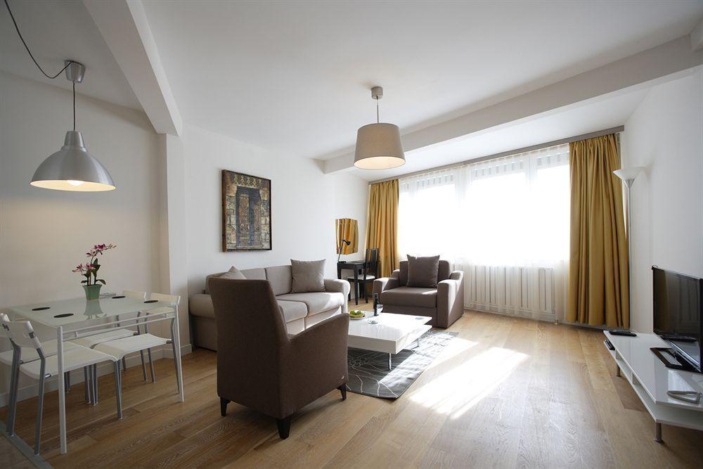 Home Stay Home Valikonagi Istanbul Eksteriør billede